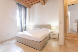 Fabretti - Modern & Elegant 2-Bedroom Downtown Retreat