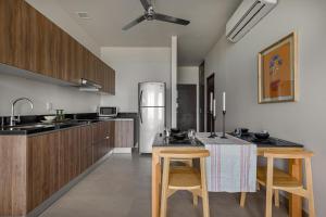 Cancun Downtown Studio Pool & 10 min to Beach 702