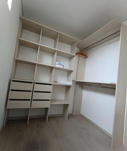Edificio Area 93+