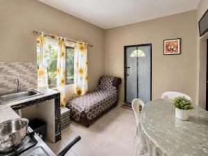 Budget Stay, Rich Experience