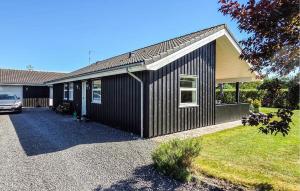 Stunning Home In Storvorde With Kitchen