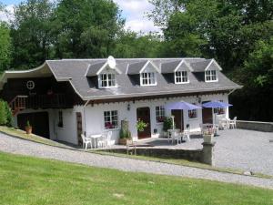 House situated on a magnificent estate