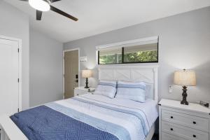 H Lake Front!, Remolded, Boat Slip, Patio Views, Pool, Perfect Location!