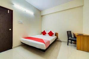 Hotel O JV Colony Near KFC Gachibowli