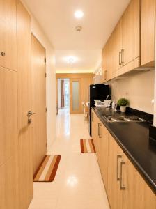 The Chill Lane- Shore Residences