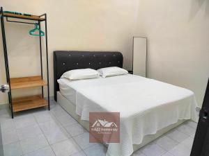 HAZZ Homestay Seri Mahkota