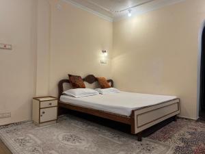 p&qs guest house