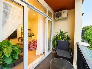 Darlington House Nguyễn Văn Hưởng