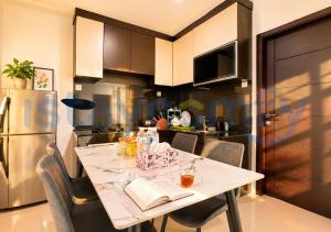 2BR The BCC Residence 7AC City View