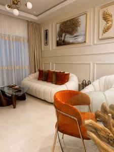 Martils Most Beautiful Luxury stunning Sea View 2 bedroom Olympic Pool 1 min Beach Les Jardins Blues Parking Secuirity