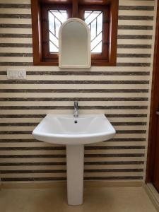 Kaveri Home Stay - Elegant Stay in Honavar
