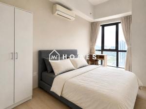 2BR Revo 1 Min to Pavilion2 Skypool L26