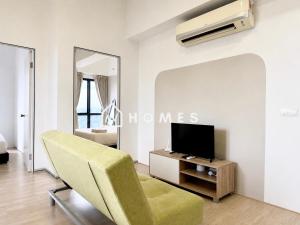 2BR Revo 1 Min to Pavilion2 Skypool L26