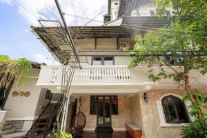 Iris Hill Villa Huế