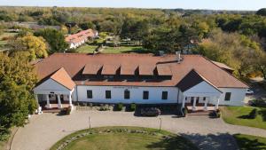 Sarlóspuszta Club Hotel