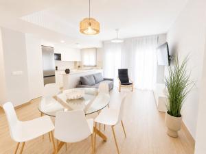 Apartamento la Bodega con piscina