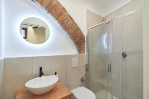 Elce di Sotto - Quiet & Modern 2-Bedroom Downtown Retreat