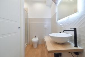 Elce di Sotto - Quiet & Modern 2-Bedroom Downtown Retreat