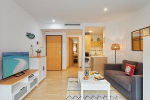 Estudio Boquerón, with parking, and steps from the beach