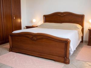 Charming apartment in Nughedu Santa Vittoria - 90 m² with fireplace