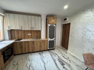 Linen Tree Apartment