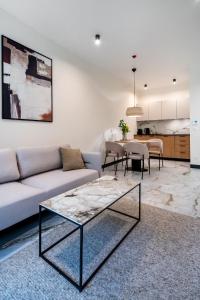 Apartament Vidok 113 by Warmia4Rent, przy samym jeziorze