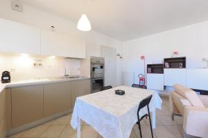 M4 Linate Modern Flat Terrace & Parking