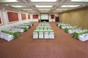 Holiday Inn Cuernavaca by IHG
