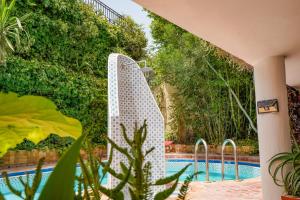 Riad Salt River