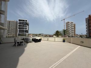Impresionante Apartamento con terraza privada de 100 m2 - Inmodream Calpe