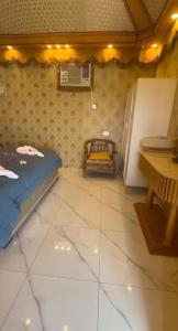 Salem Fish Guest House