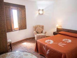 Spacious Apartment with Pool in Yeste - 120 m² - 10 Guests