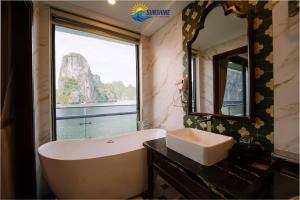 Sunshine Golden Cruises
