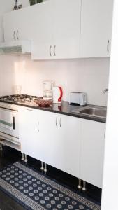 Cosy apartment in Funchal, sea and mountain views, 35 m²