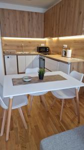 Apartmani i sobe PARK