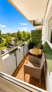 Nice 2 BR apartment, 15 min from the Old Town !