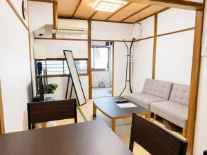 9人可能 黒門市場 けんちハウス
