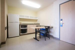 Residence & Conference Centre - Windsor