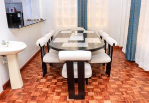 Zaya Luxe Home