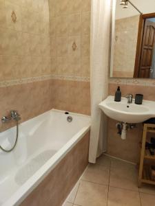 Campana Apartment - Szigetvár