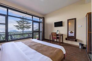 The Prakriti Ayurveda l Lift l Power Backup l Pure Veg l Multi Cuisine Restaurant l Free Parking l By Exotic Stays