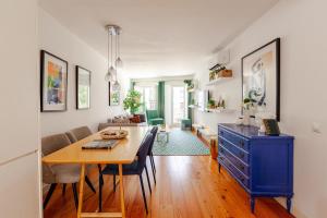Stylish Retreat with Rare Rooftop Pool 2BR,2BA