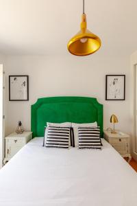 Stylish Retreat with Rare Rooftop Pool 2BR,2BA