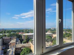 2 Bedrooms, Great View, Park Shevchenko