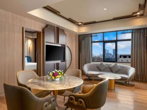 Mercure Surabaya Grand Mirama