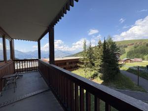 Appartement skis aux pieds - 6 pers. - FR-1-885-48