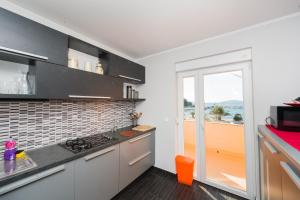 Apartments Oto