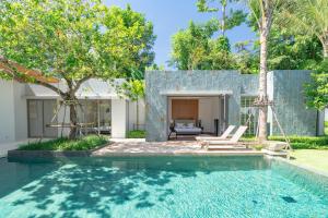 3BR Pool Villa at Anchan Flora with a Large Garden