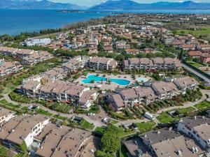 Casa Lidia - 3BR Lake Garda & Pool - Green Residence