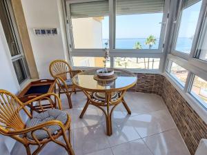 Apartment Studio Europa beachfront by Interhome